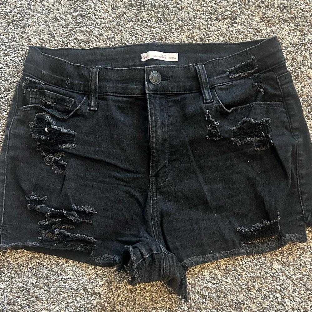 Women’s Juniors SO Black Ripped Jean Shorts, hi Rise Curvy Shorties